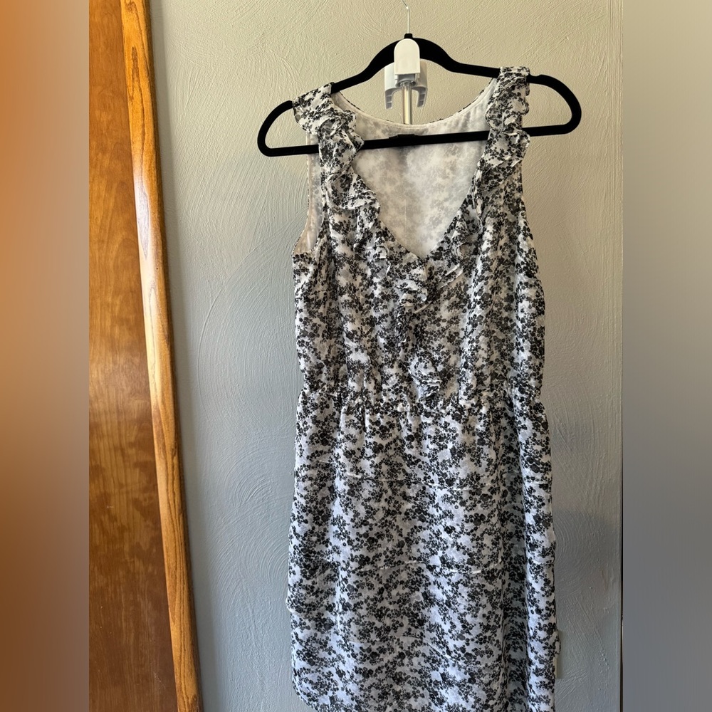 White House Black Market Floral Dress, Size 10